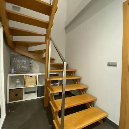 Housingcoruna Avenida De Navarra 아파트 *