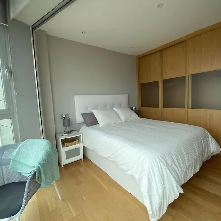 Housingcoruna Avenida De Navarra 아파트